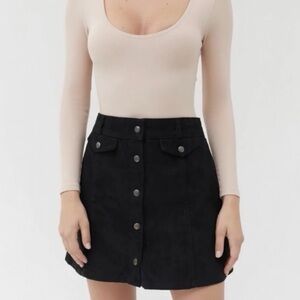 FAHION ON EARTH Corduroy Skirt